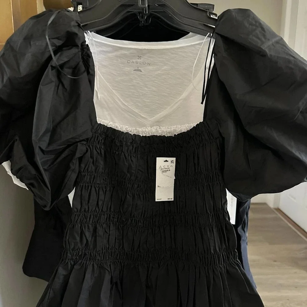 ASTR Savina Puff-Sleeve Top - Picture 6 of 8